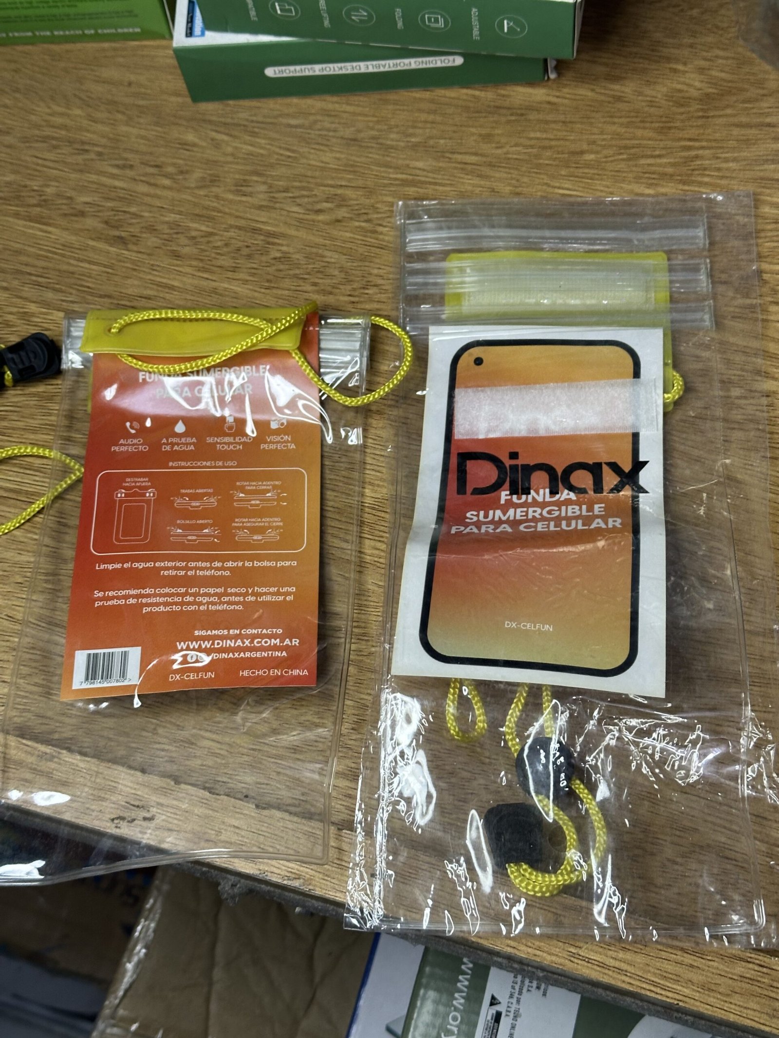 Funda Protectora Impermeable para Celular