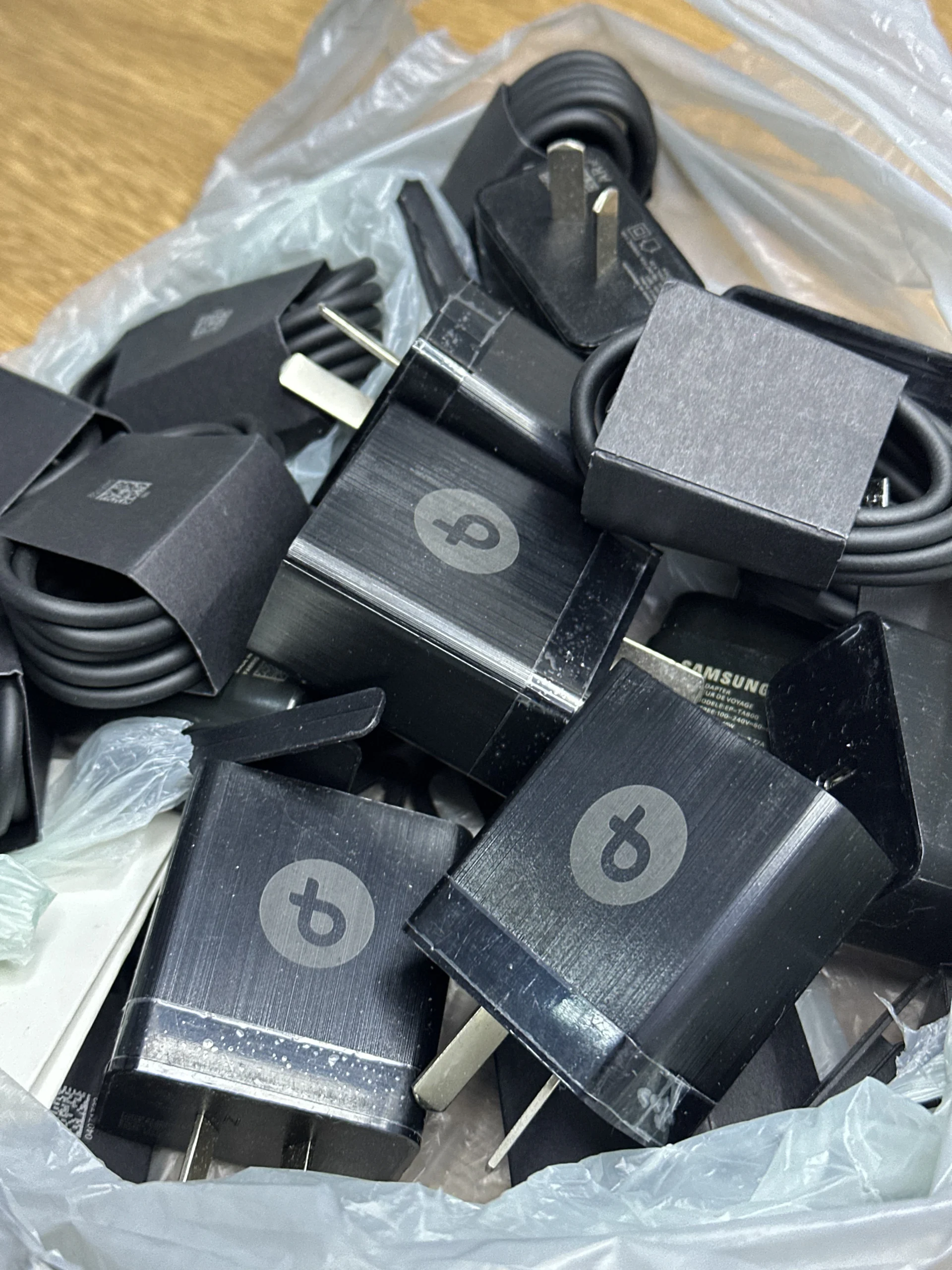 Cargador Rápido Bulltec 50 W USB-C con Cable USB-C a USB-C