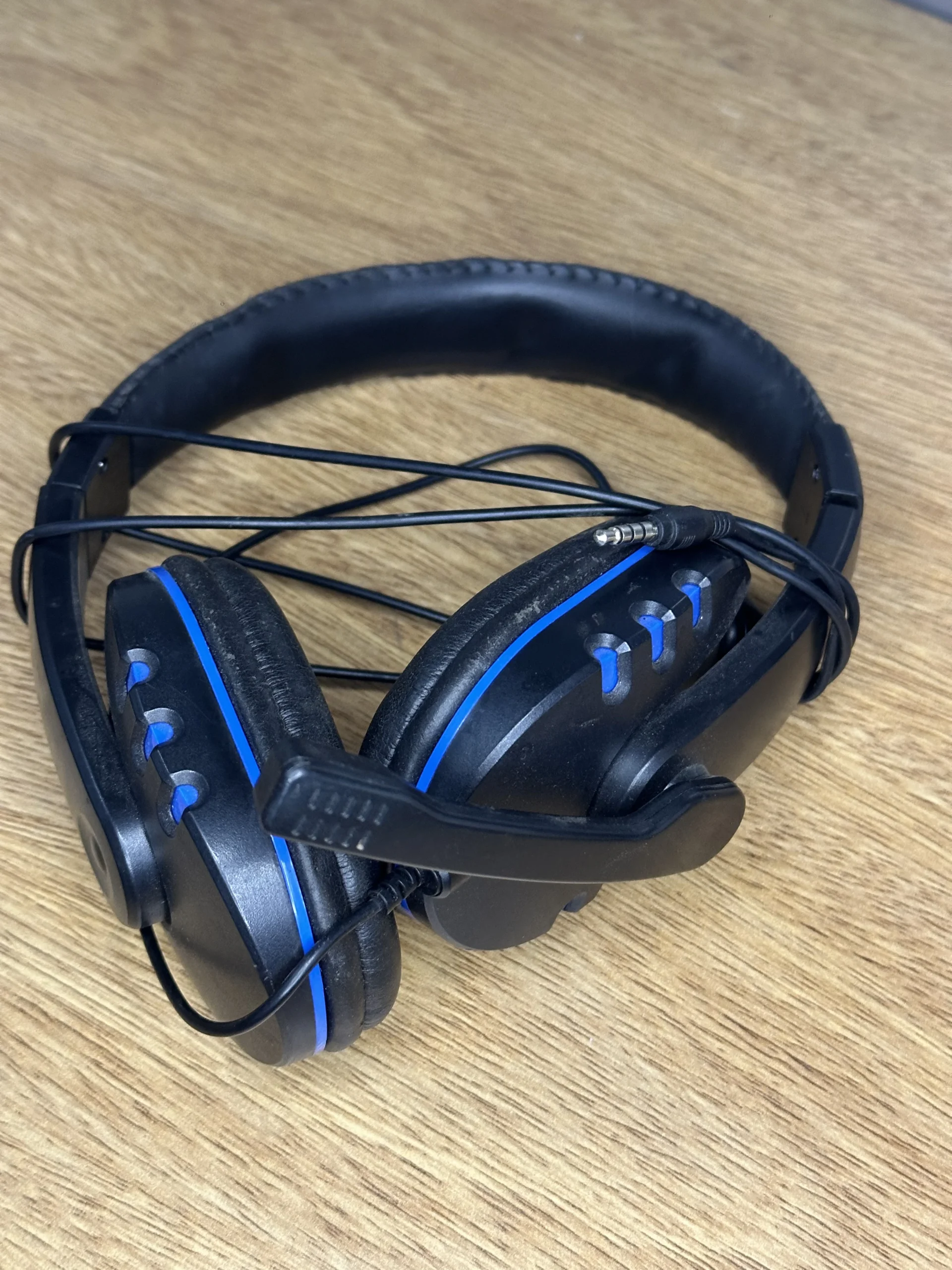Auriculares Gamer Azules con Cable Jack