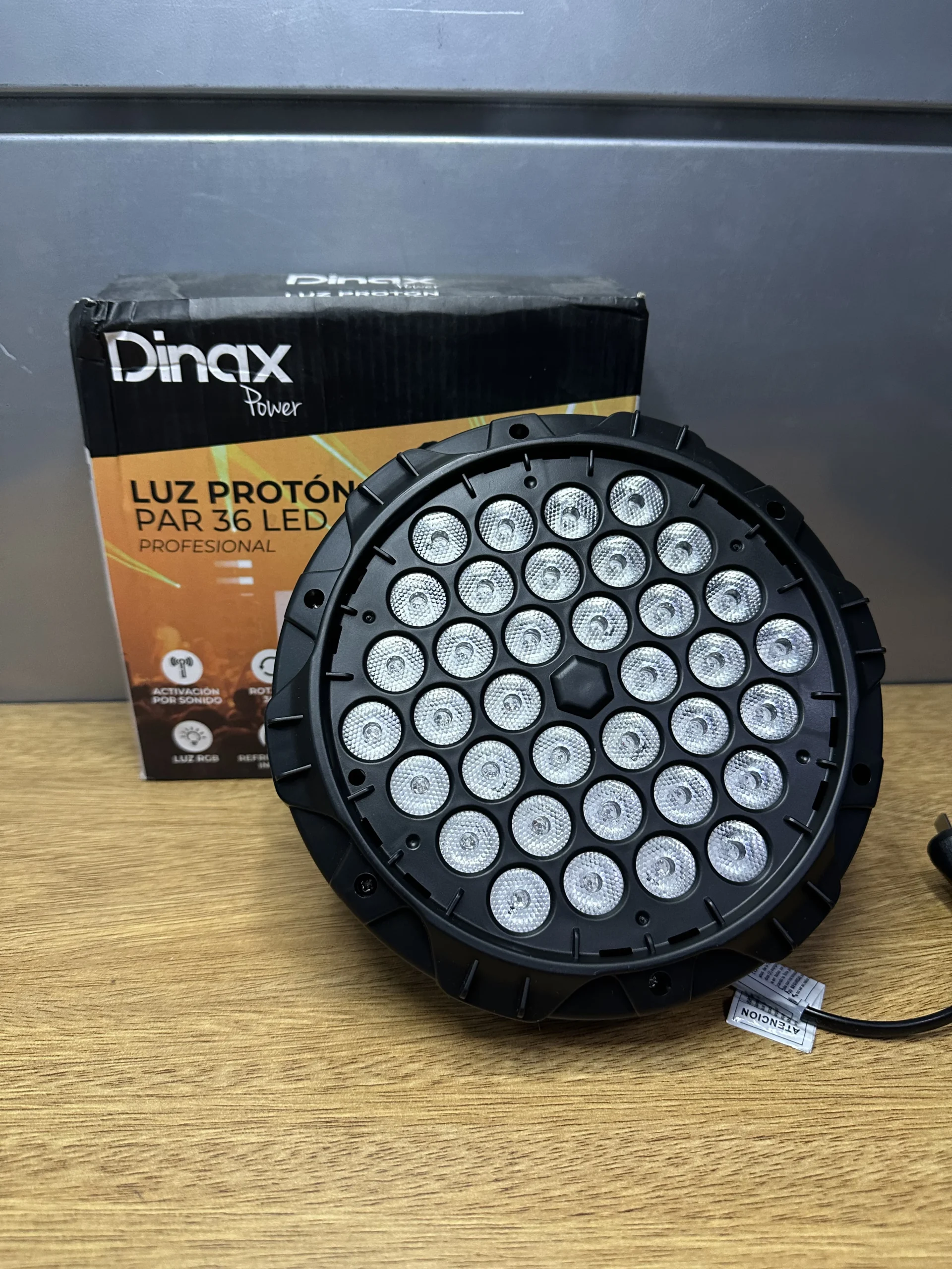 Luz PAR LED Proton de 36 LED para Escenario y Eventos