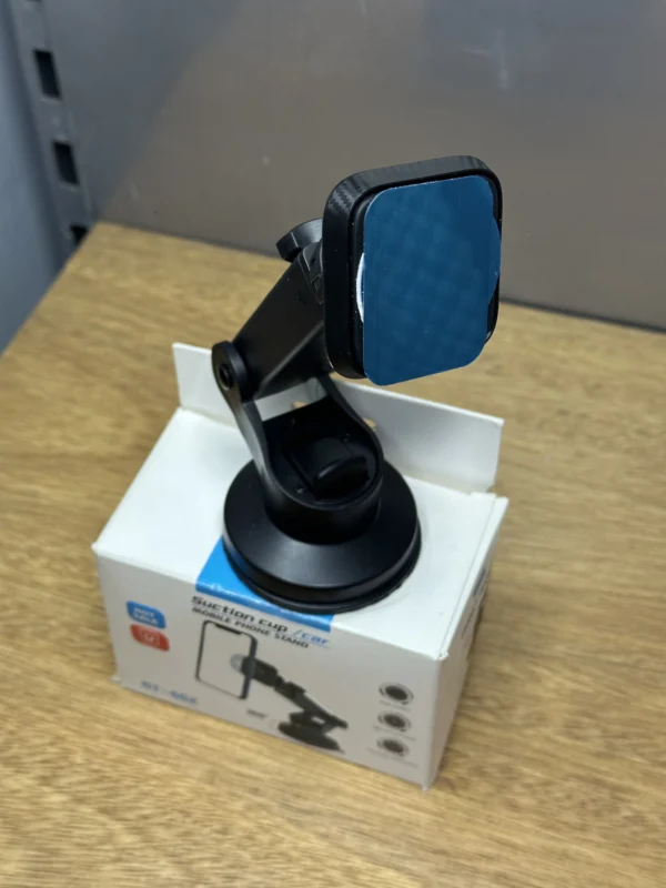 Soporte Magnético para Celular RT-662 con Ventosa para Auto 1 Soporte Magnético para Celular RT-662 con Ventosa para Auto